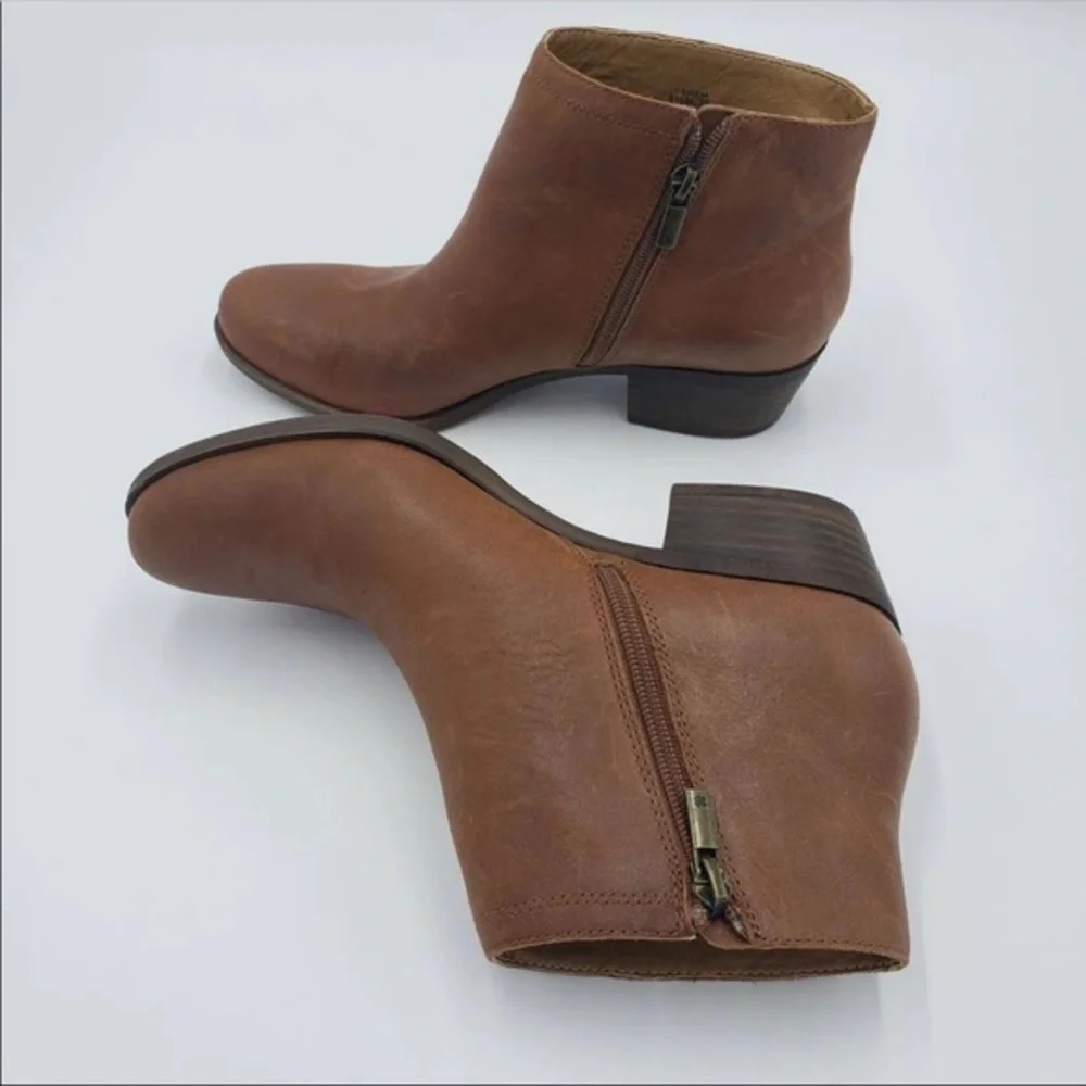 NWOT Lucky Brand LP-Balexa Ankle Booties